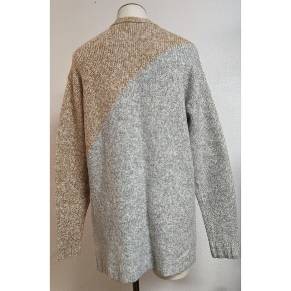 Women's Cabi # 3886 Tilt Cardigan Snap Front Diagonal Color Block Size Small - Picture 8 of 12